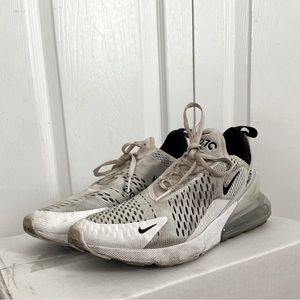 Nike Womens Airmax 270